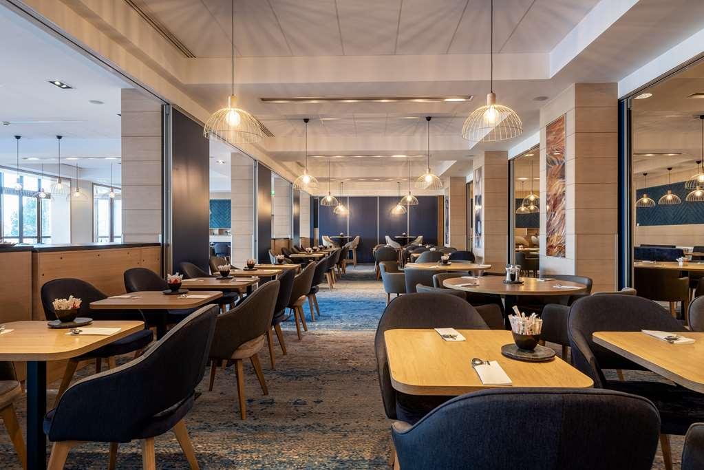 Radisson Blu Hotel Paris. Marne-La-Vallee Magny-le-Hongre Restaurace fotografie